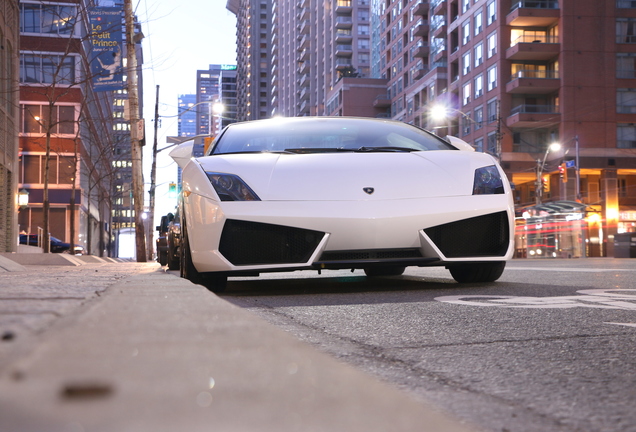 Lamborghini Gallardo LP550-2 Spyder