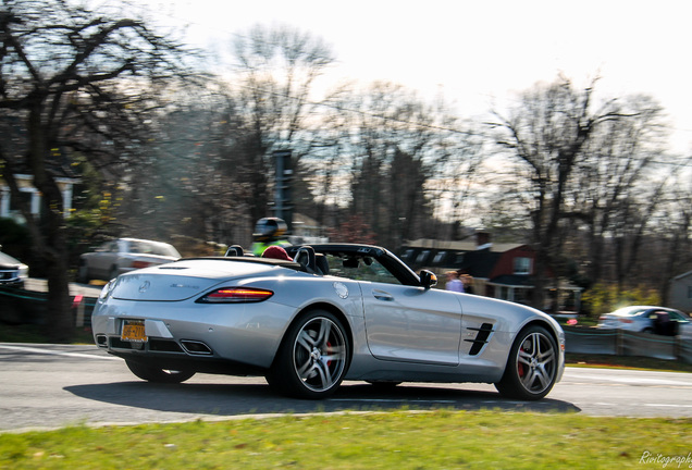 Mercedes-Benz SLS AMG GT Roadster