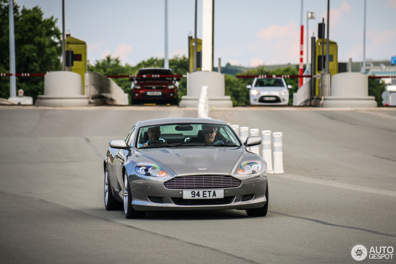 Aston Martin DB9