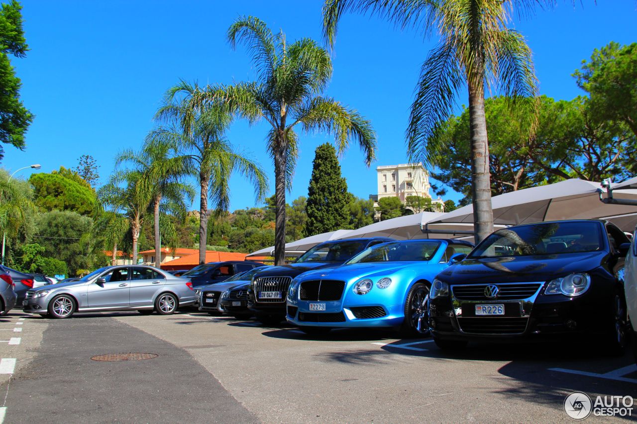 Bentley Continental GTC V8