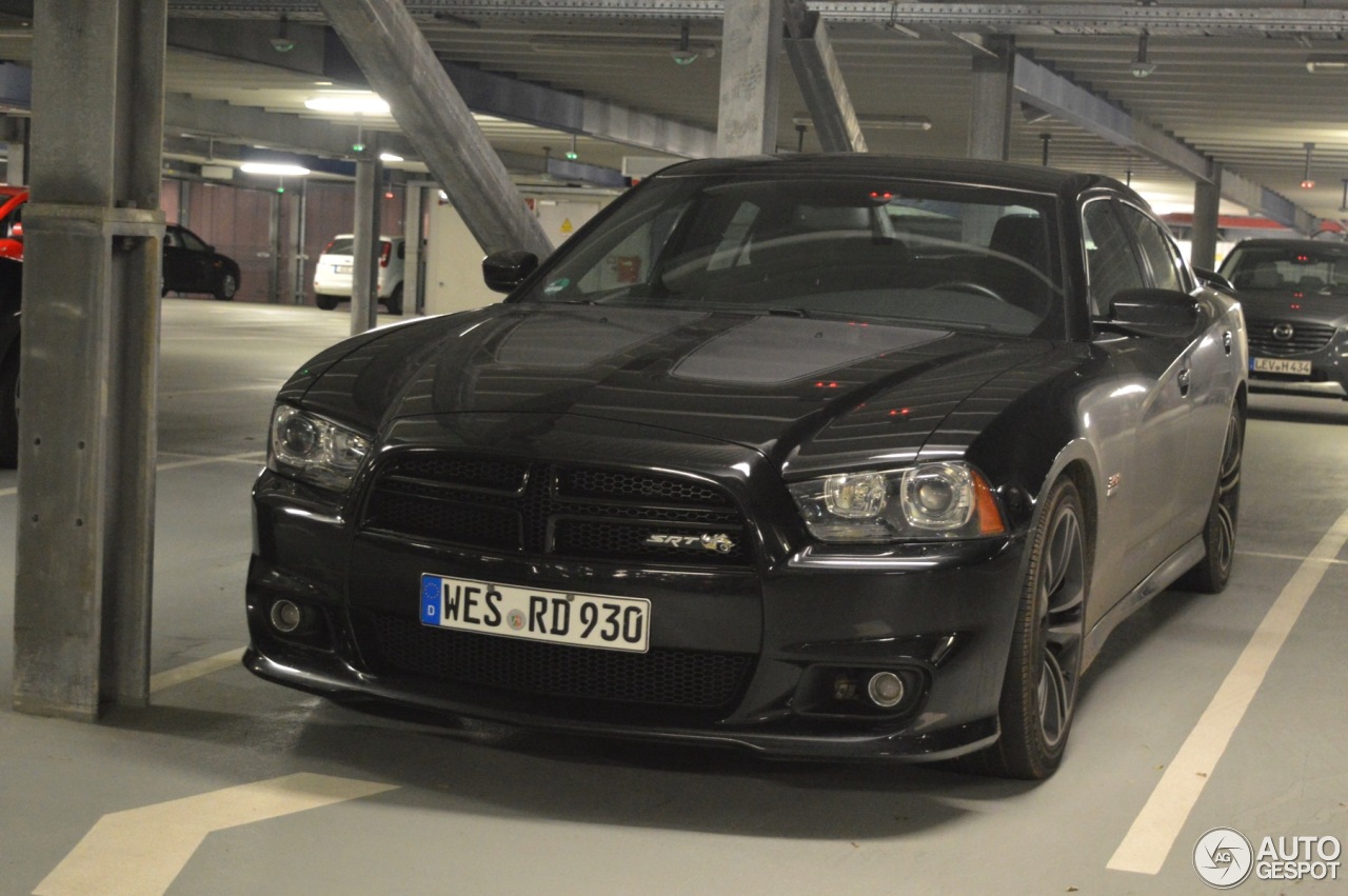 Dodge Charger SRT-8 Super Bee 2012