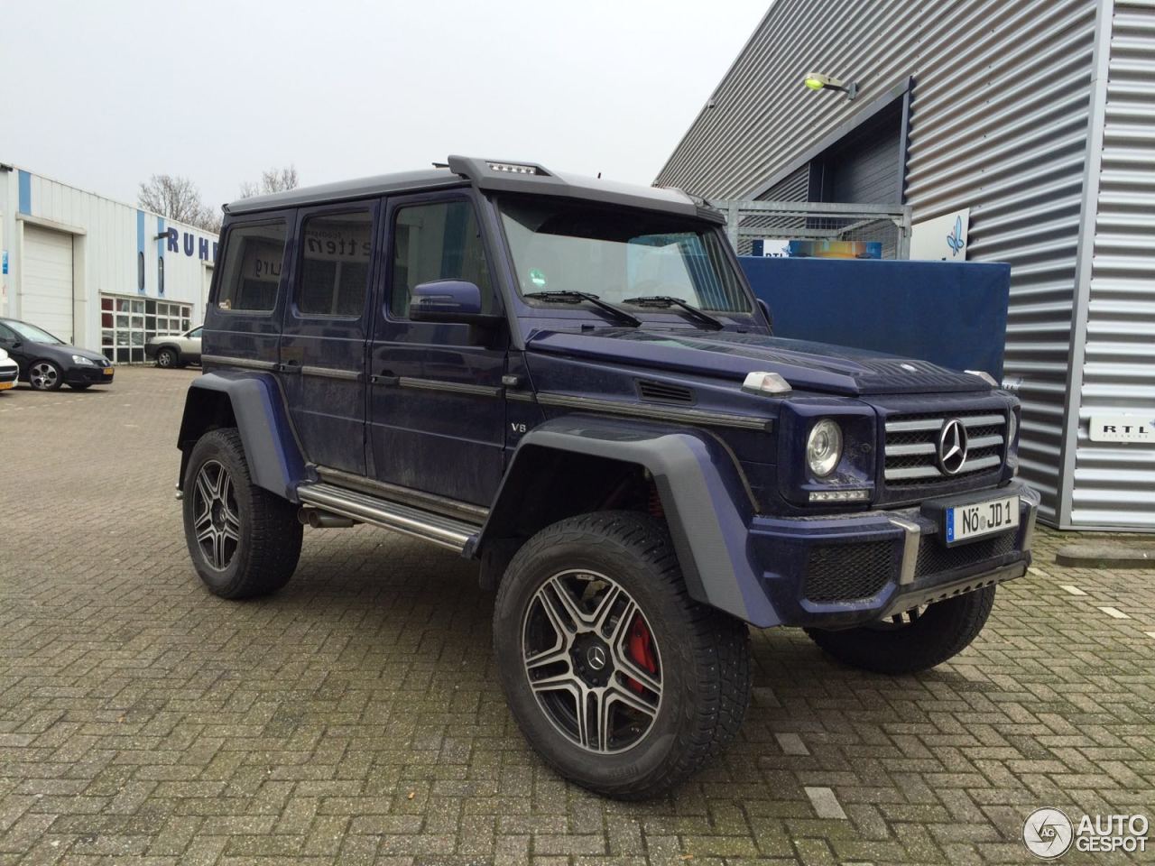 Mercedes-Benz G 500 4X4²