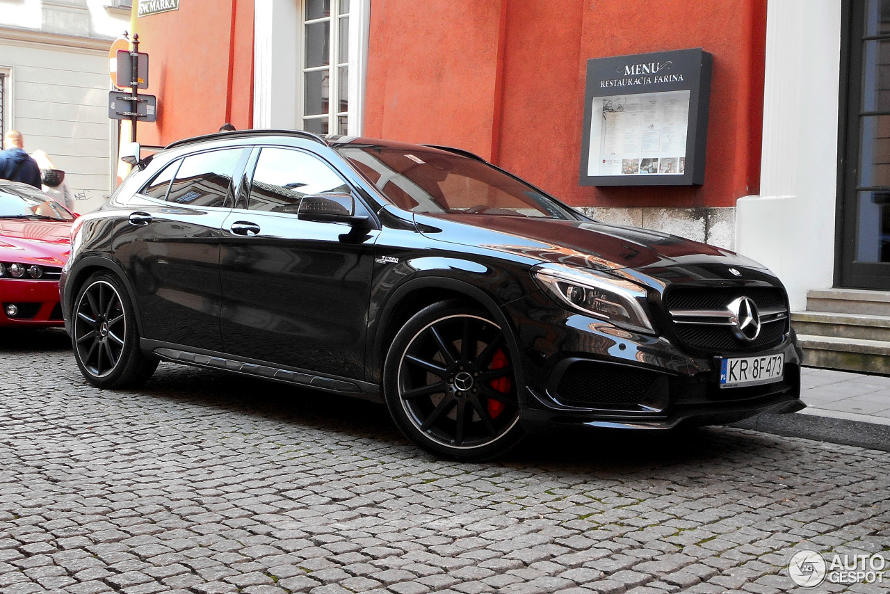 Mercedes-Benz GLA 45 AMG X156