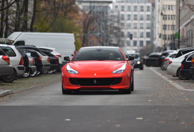 Ferrari GTC4Lusso