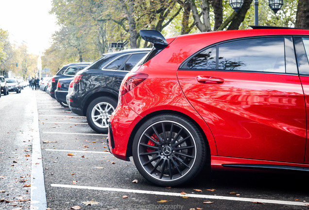 Mercedes-AMG A 45 W176 2015