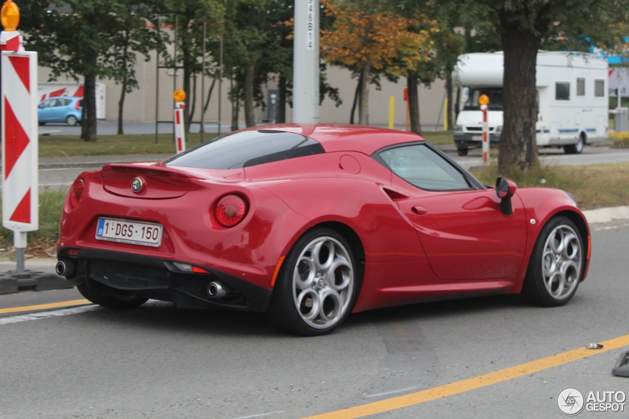 Alfa Romeo 4C Coupé