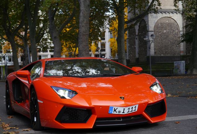 Lamborghini Aventador LP700-4