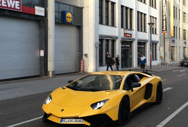 Lamborghini Aventador LP750-4 SuperVeloce