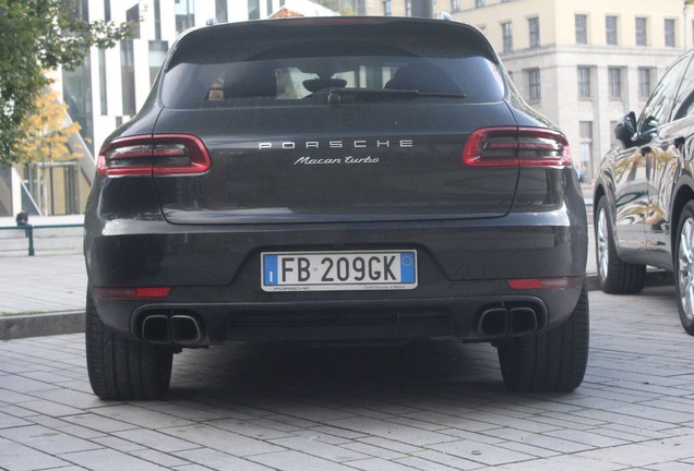 Porsche 95B Macan Turbo