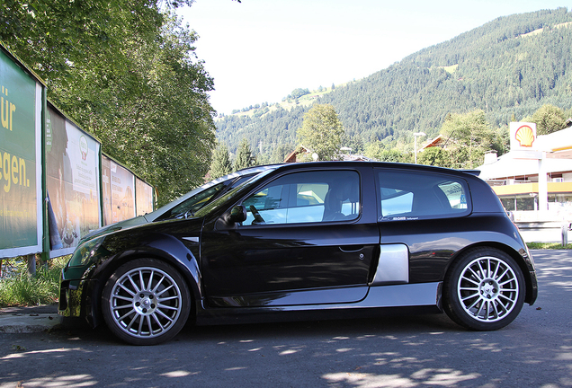 Renault Clio V6 Phase II