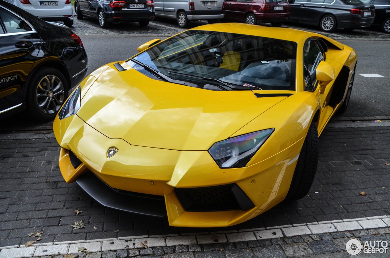 Lamborghini Aventador LP700-4