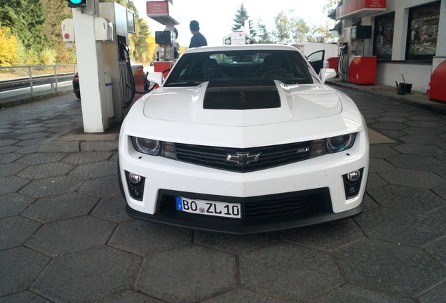 Chevrolet Camaro ZL1 2014