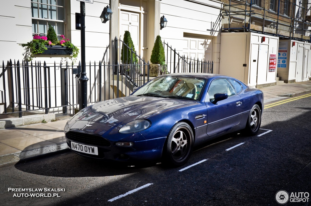 Aston Martin DB7