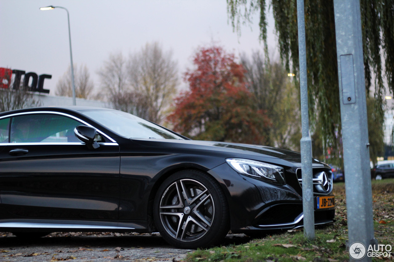 Mercedes-Benz S 63 AMG Coupé C217