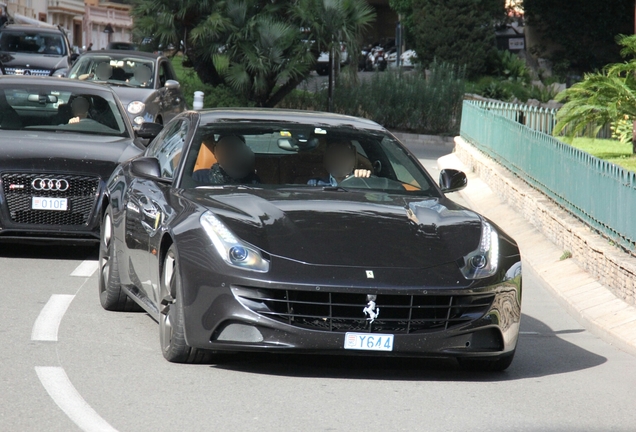 Ferrari FF