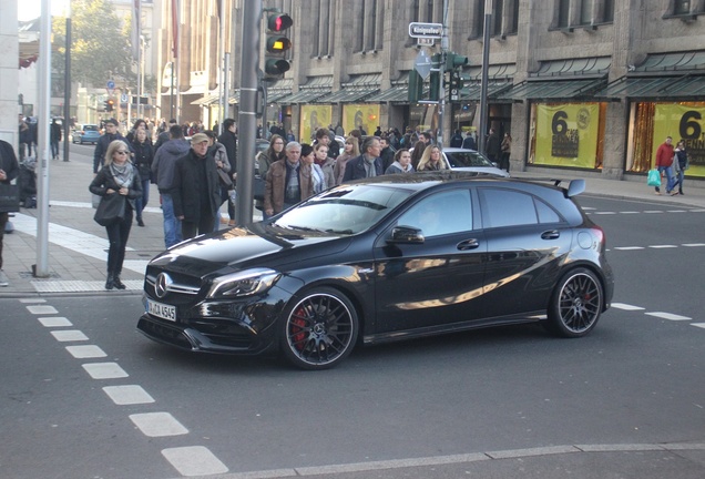 Mercedes-AMG A 45 W176 2015