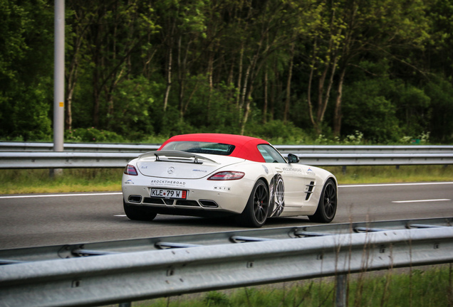 Mercedes-Benz SLS AMG Roadster