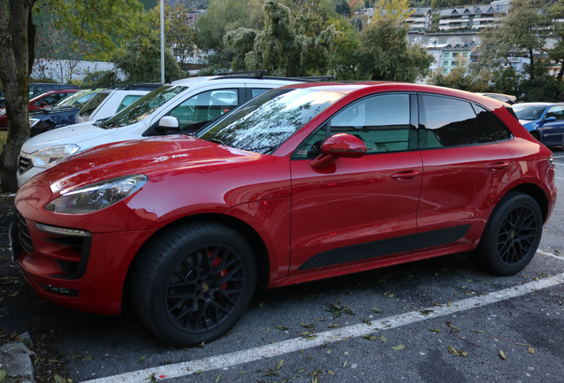 Porsche 95B Macan GTS