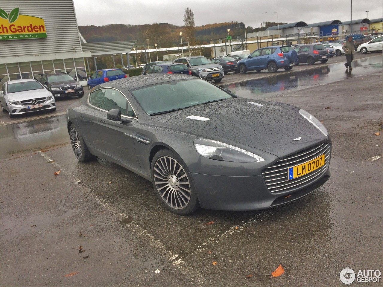 Aston Martin Rapide S