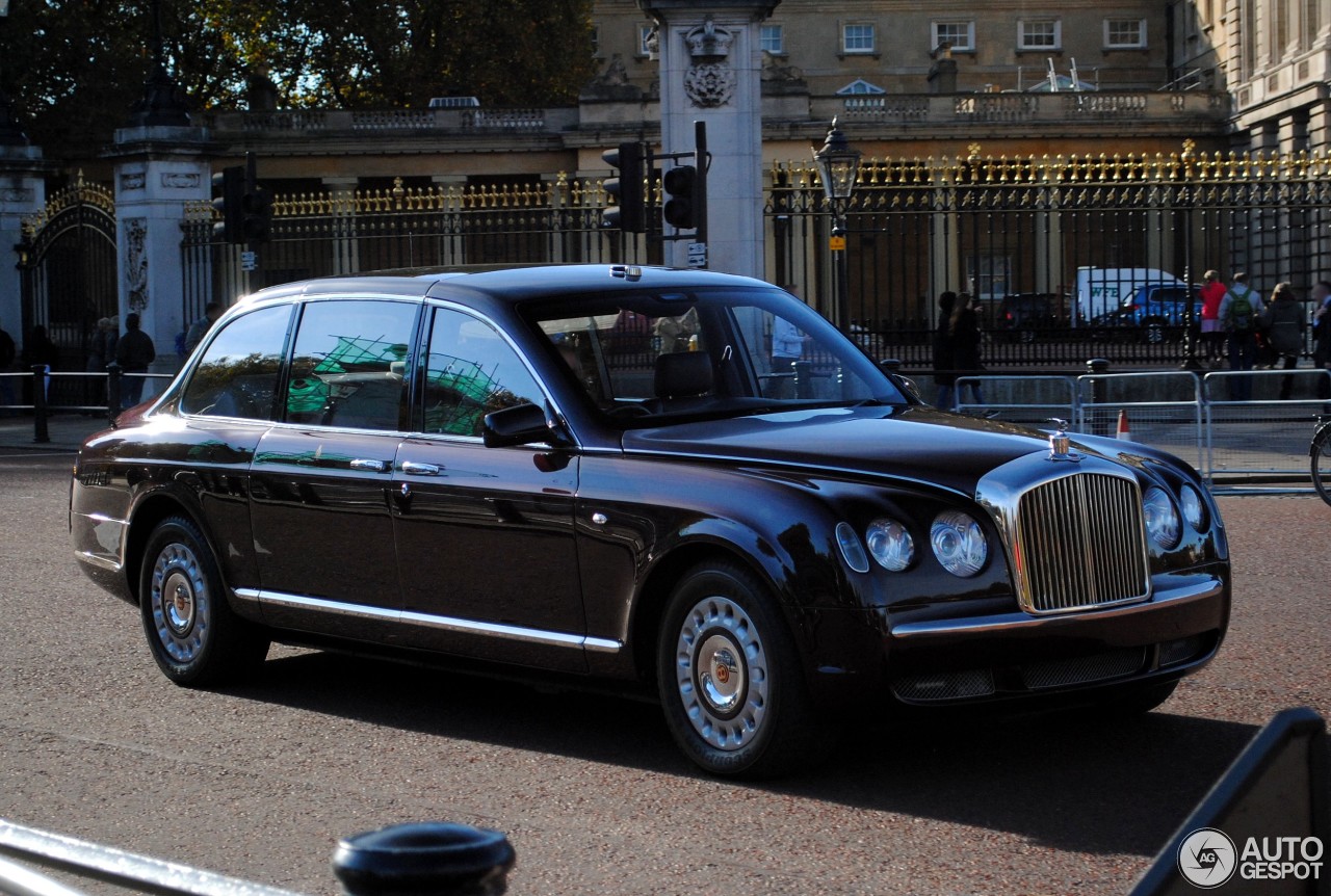 Bentley State Limousine