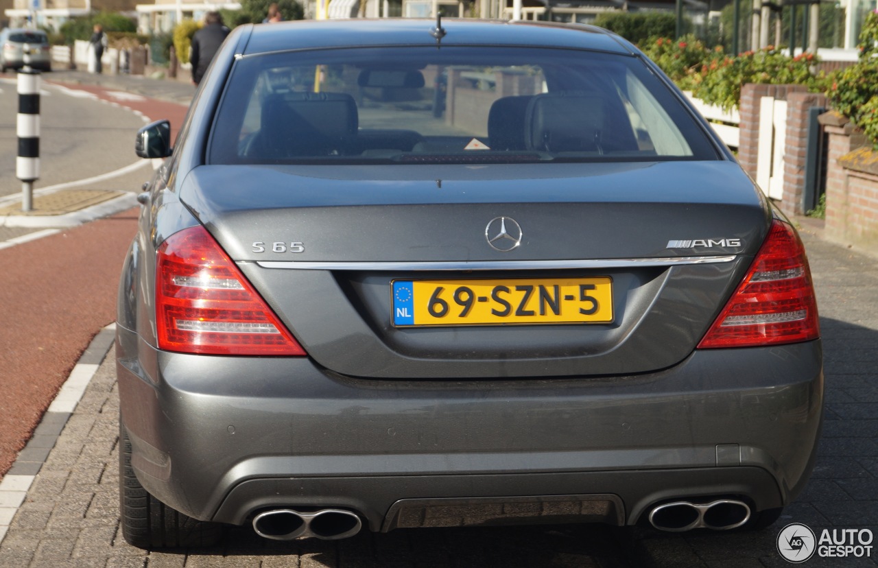 Mercedes-Benz S 65 AMG V221 2010