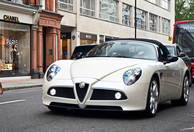 Alfa Romeo 8C Spider