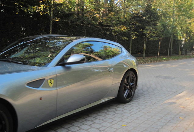 Ferrari FF