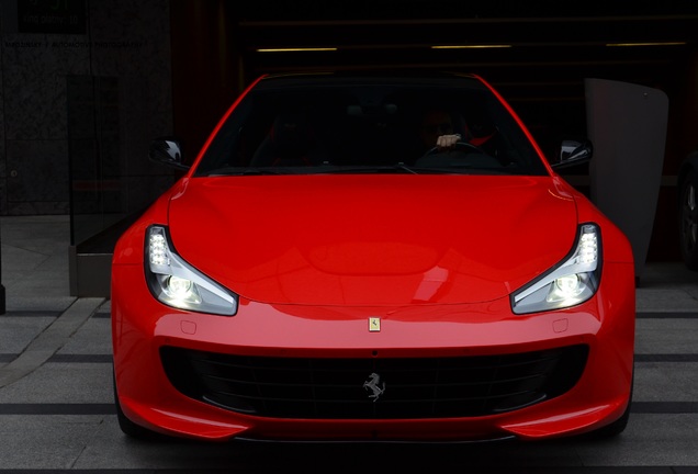 Ferrari GTC4Lusso