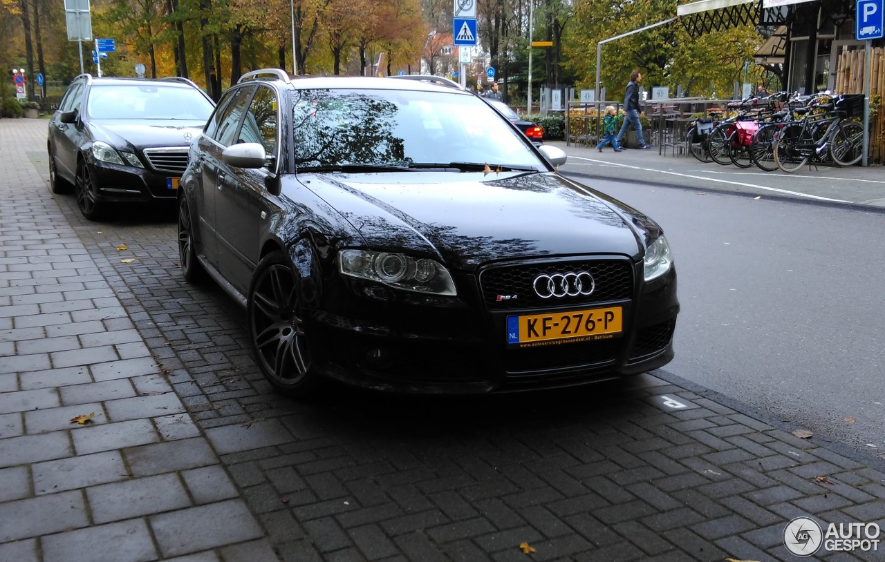 Audi RS4 Avant B7