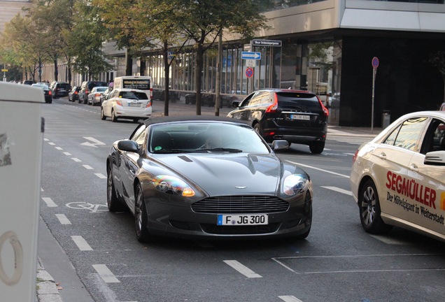 Aston Martin DB9 Volante