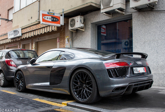 Audi R8 V10 Plus 2015