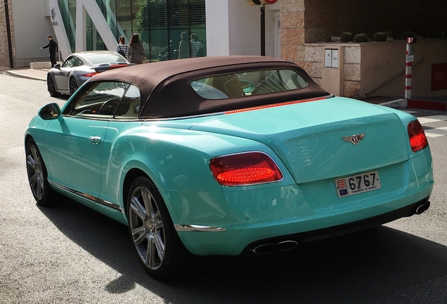 Bentley Continental GTC V8