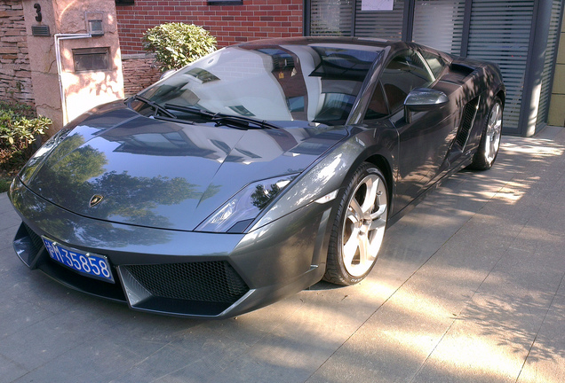 Lamborghini Gallardo LP550-2