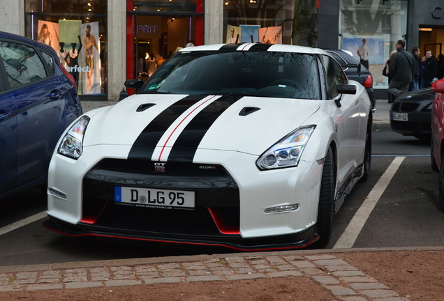 Nissan GT-R 2011 Nismo