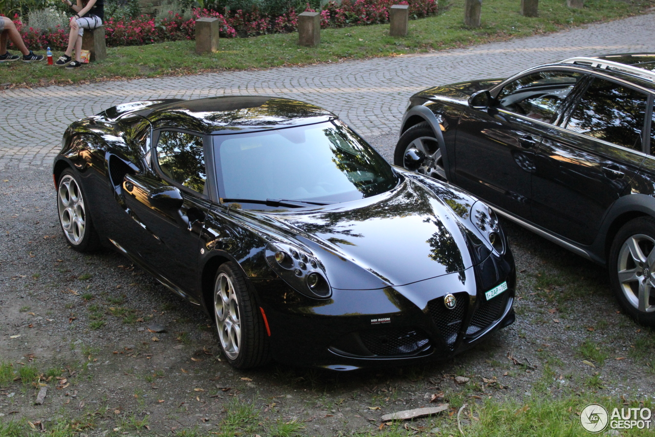 Alfa Romeo 4C Coupé