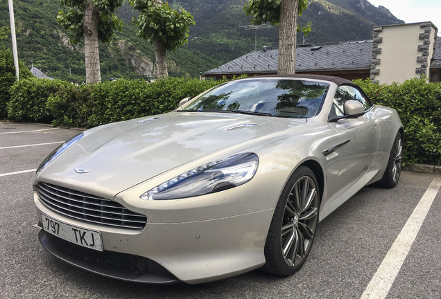 Aston Martin Virage Volante 2011