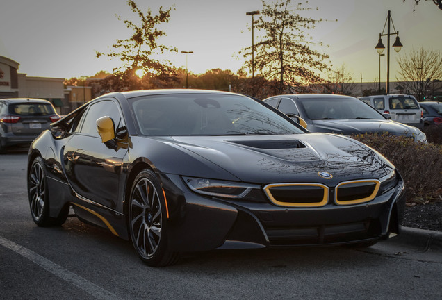 BMW i8