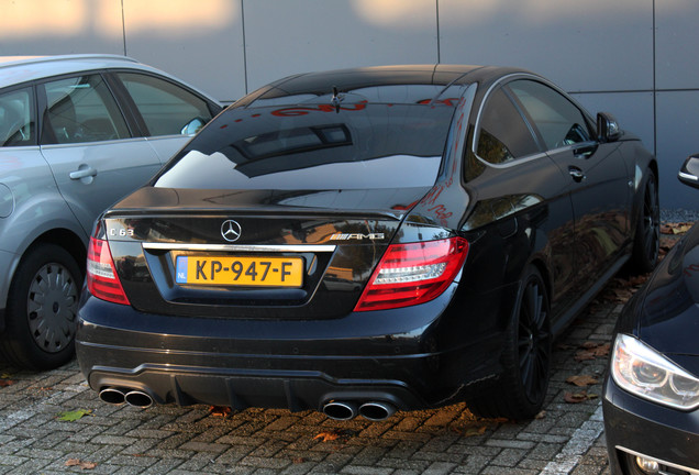 Mercedes-Benz C 63 AMG Coupé