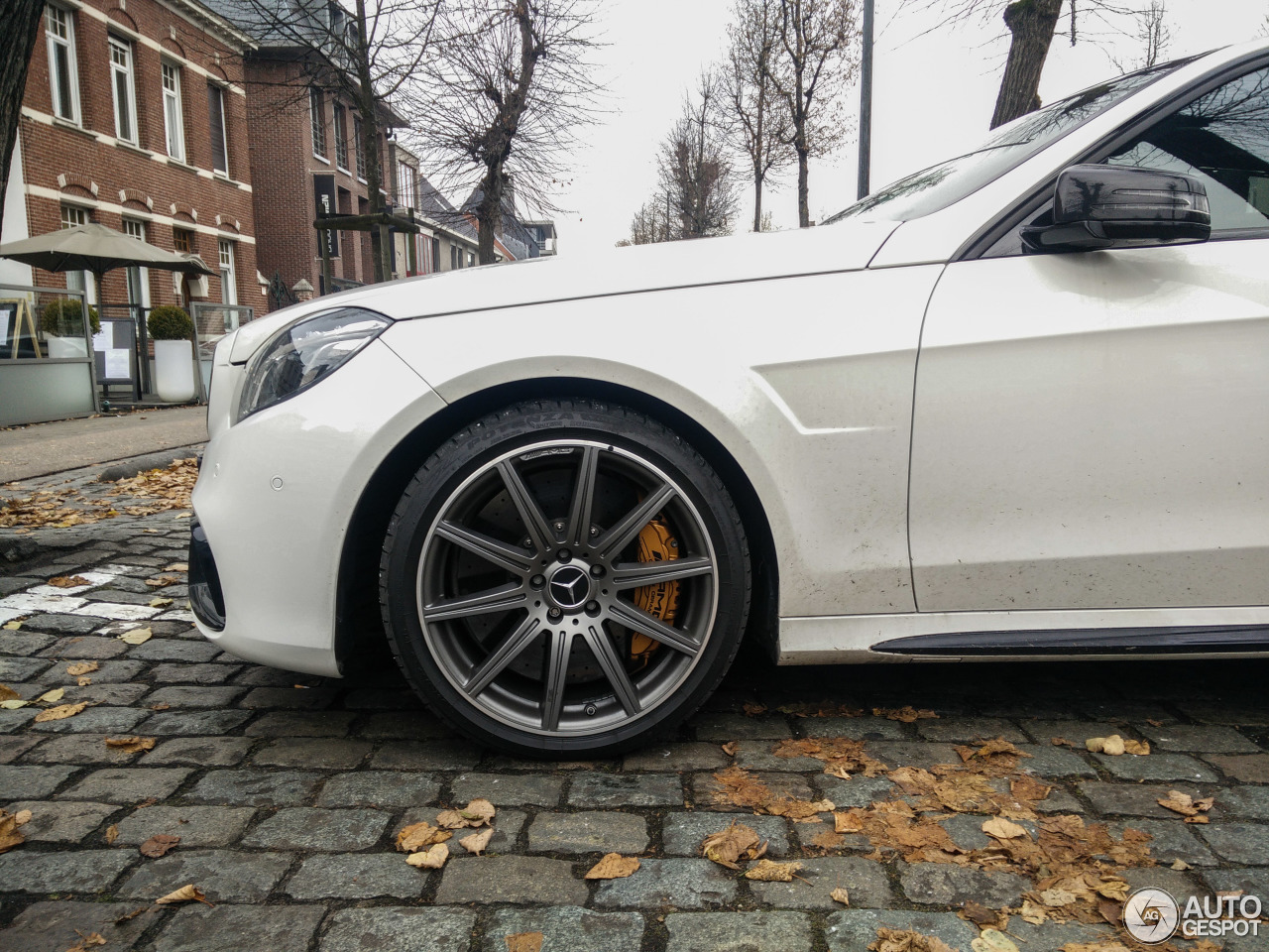 Mercedes-Benz E 63 AMG S W212