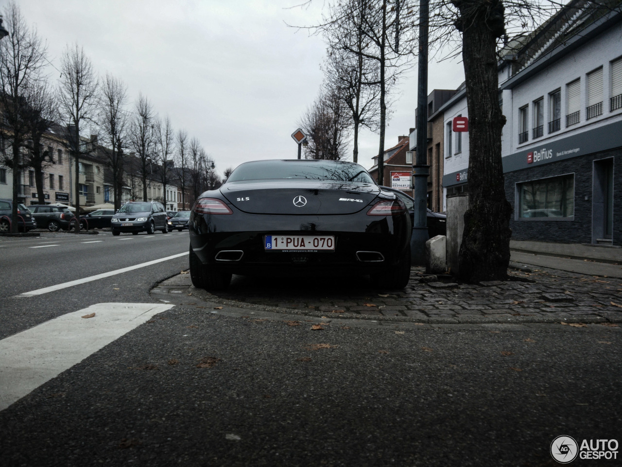 Mercedes-Benz SLS AMG