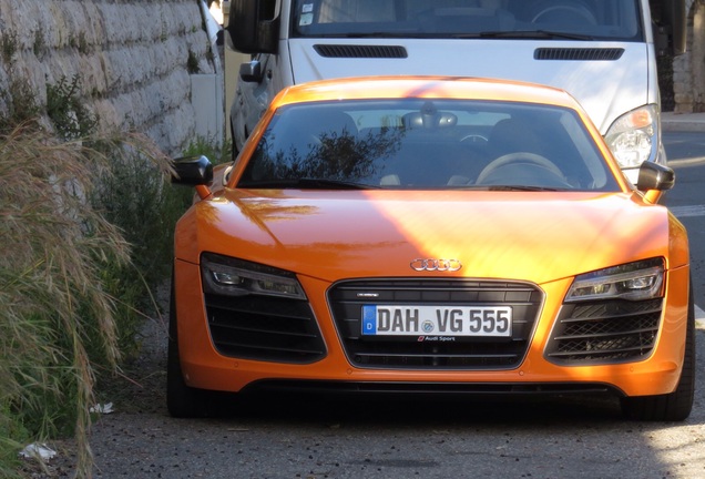 Audi R8 V10 Plus 2013