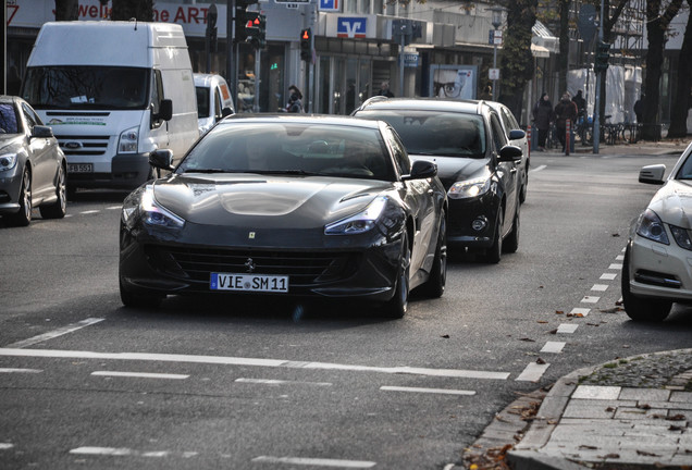 Ferrari GTC4Lusso