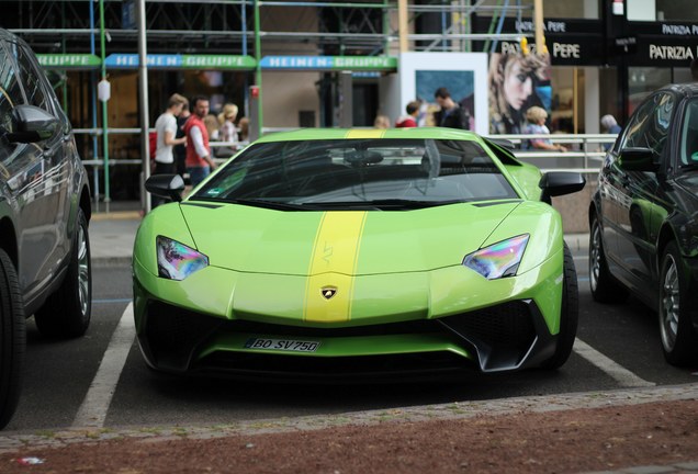 Lamborghini Aventador LP750-4 SuperVeloce