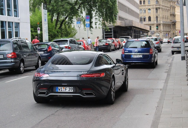 Mercedes-AMG GT S C190