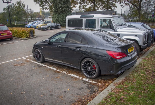 Mercedes-Benz CLA 45 AMG C117