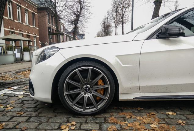 Mercedes-Benz E 63 AMG S W212