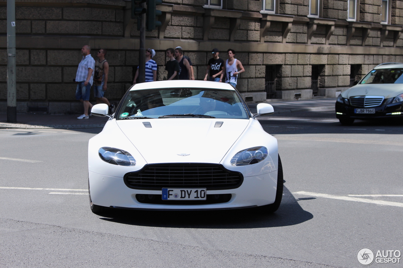 Aston Martin V8 Vantage N420