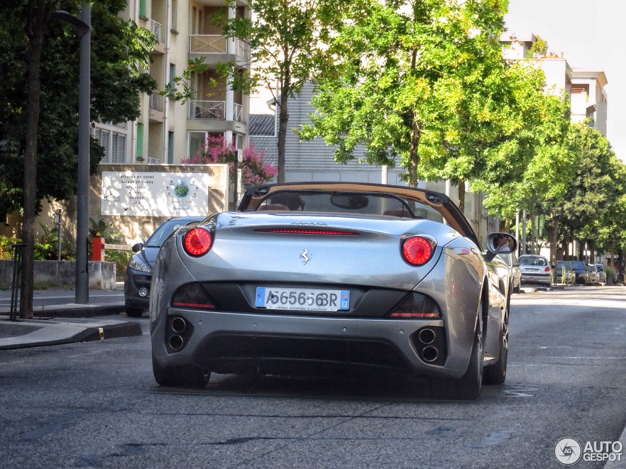 Ferrari California