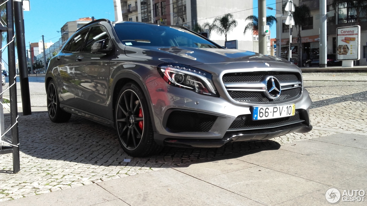 Mercedes-Benz GLA 45 AMG X156