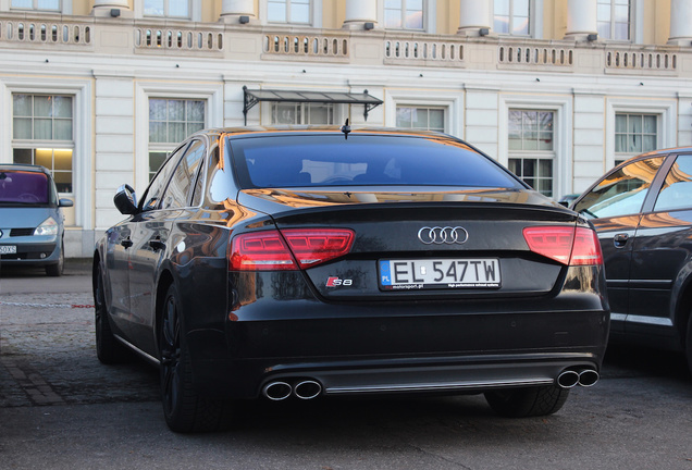 Audi S8 D4